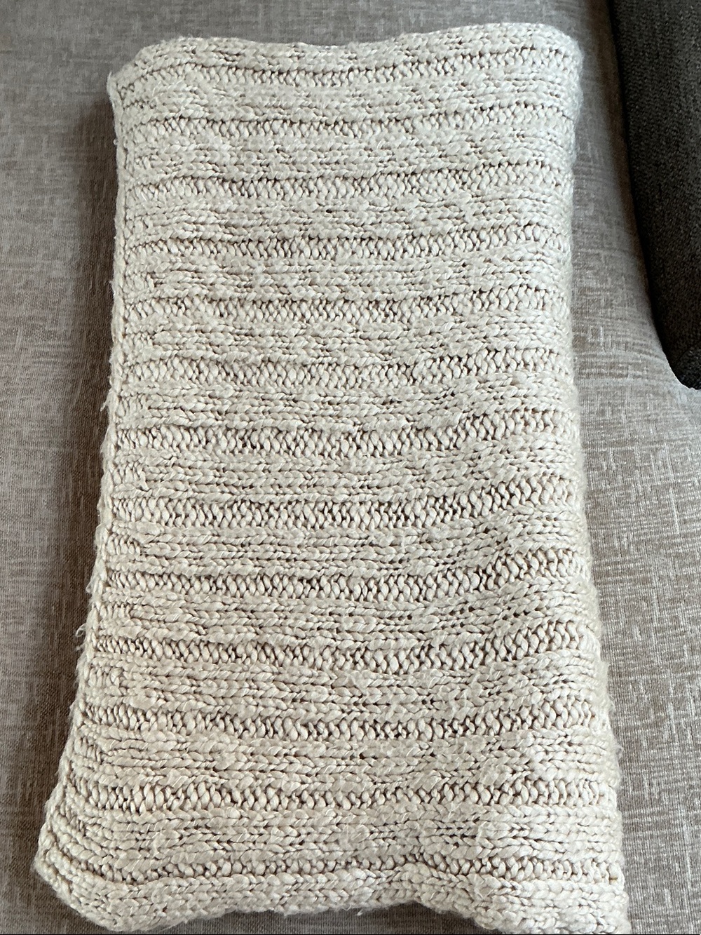 Pottery Barn Chunky Knit Throw Blanket Size: 50”x60” NWOT